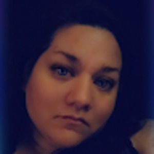 Meet your Posher, Angie